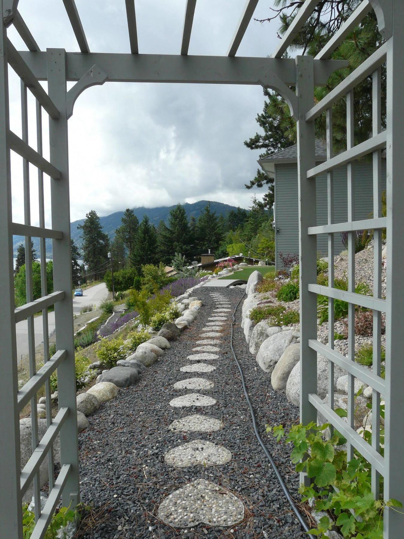 Heartstone B&B Peachland Extérieur photo
